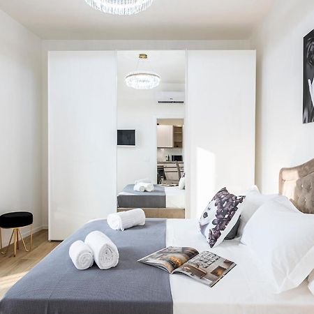 Alessio Bros Central Luxury ฟลอเรนซ์ ภายนอก รูปภาพ